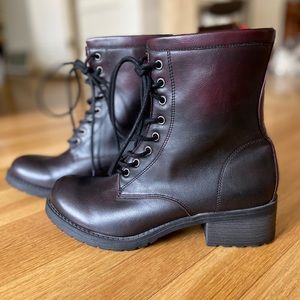 NWOT Combat Boots Size 7.5 - Coconuts by Matisse